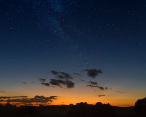 Preview wallpaper starry sky, horizon, sunset, night, clouds, landscape