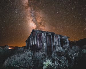 Preview wallpaper starry sky, milky way, building, night, june lake, united states