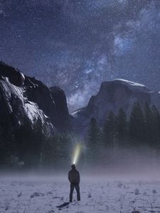 Preview wallpaper starry sky, mountains, night, loneliness