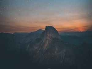 Preview wallpaper starry sky, mountains, night, summit, yosemite valley, united states