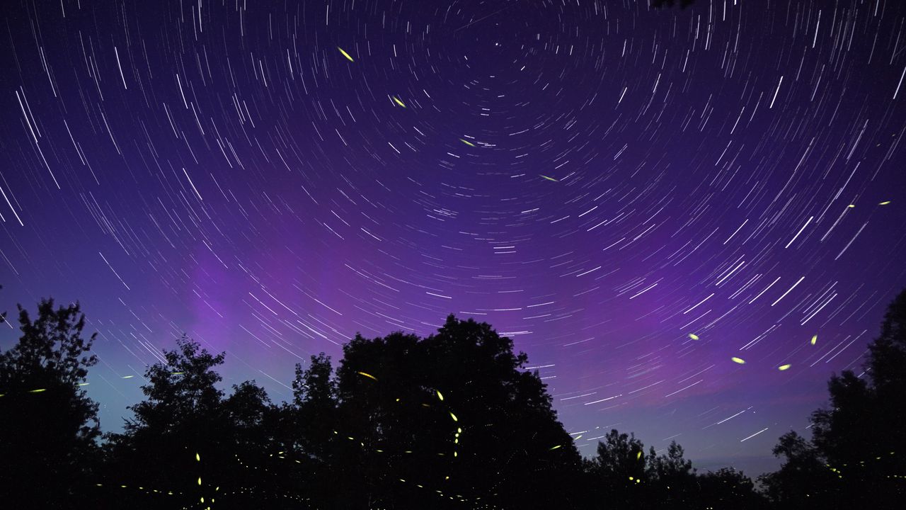 Wallpaper starry sky, night, blur, motion, long exposure