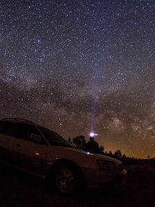 Preview wallpaper starry sky, night, car, glitter