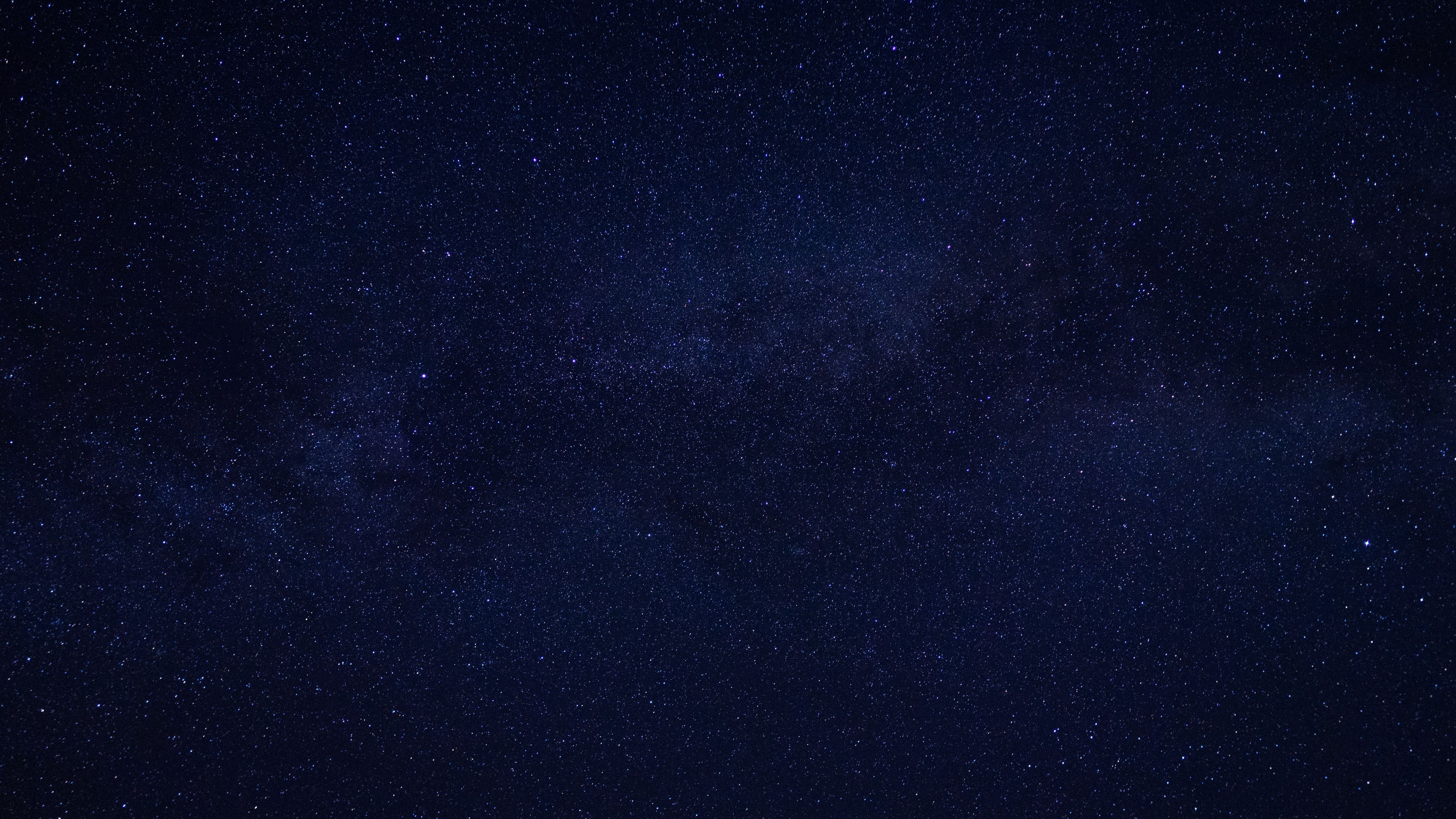 Starry sky mang đến cho bạn cảm giác kỳ diệu như đang thưởng thức một màn trình diễn thật sự tuyệt vời của thiên nhiên. Điều này chắc chắn sẽ làm bạn cảm thấy thư giãn sau những giờ làm việc căng thẳng.