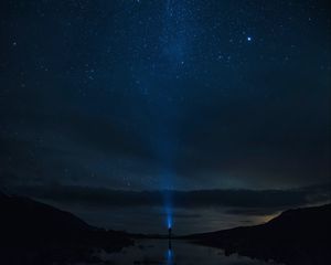 Preview wallpaper starry sky, night, silhouette, horizon, stars, sky, loneliness, lonely