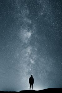 Preview wallpaper starry sky, silhouette, loneliness, solitude, dark, shine