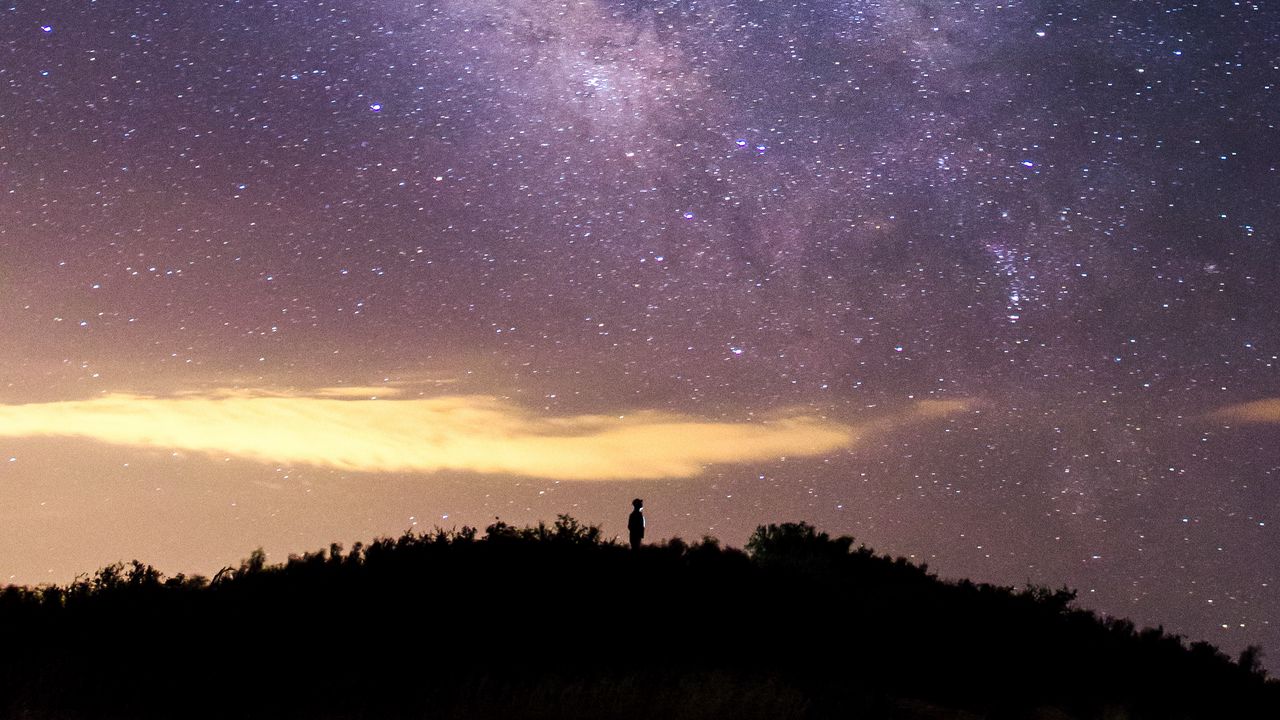Wallpaper starry sky, silhouette, night, solitude, sky