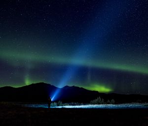 Preview wallpaper starry sky, silhouette, northern lights, loneliness, light, night