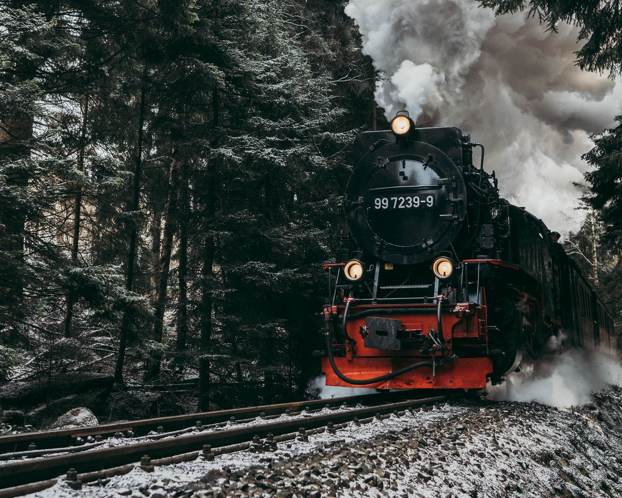 Download wallpaper 1280x1024 steam engine, train, smoke, rails, forest  standard 5:4 hd background