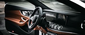 Preview wallpaper steering wheel, car, salon, door