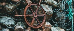 Preview wallpaper steering wheel, mesh, stones, decoration