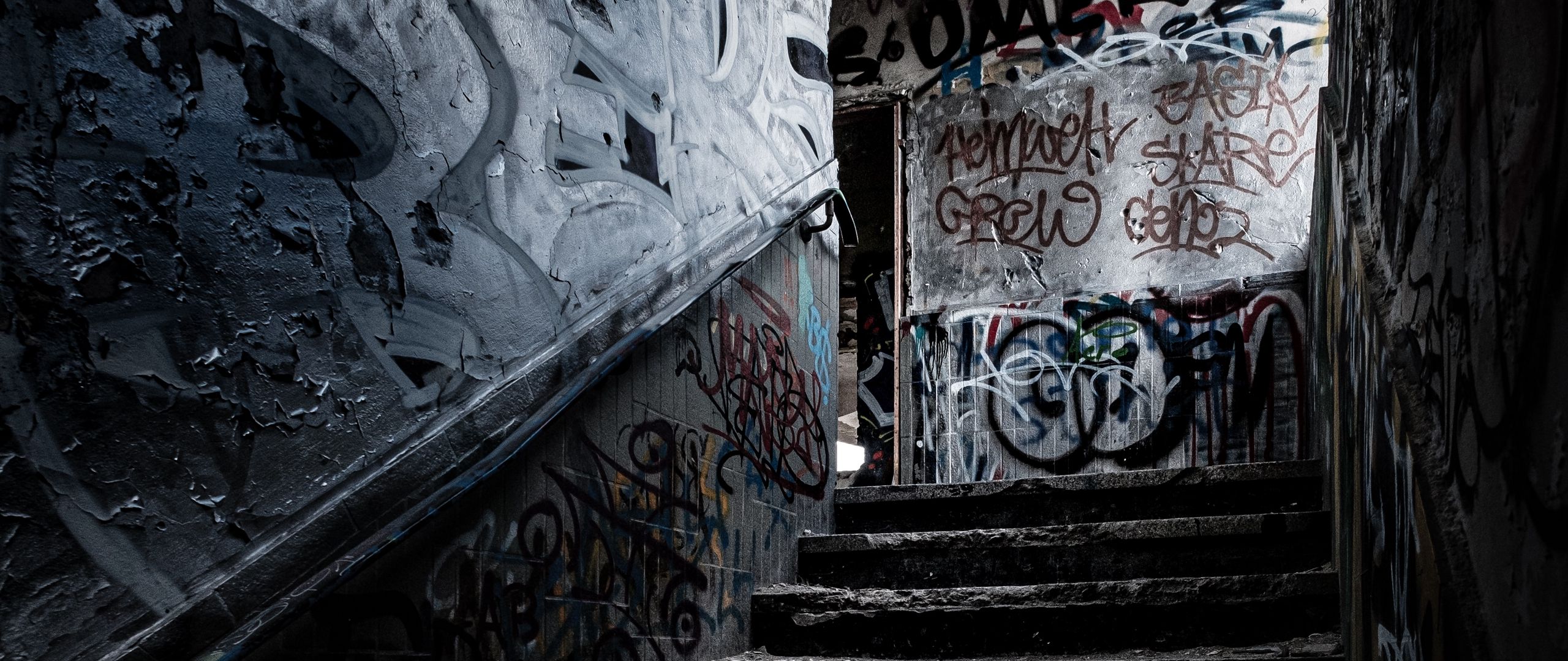 Download wallpaper 2560x1080 steps, graffiti, dark dual wide 1080p hd