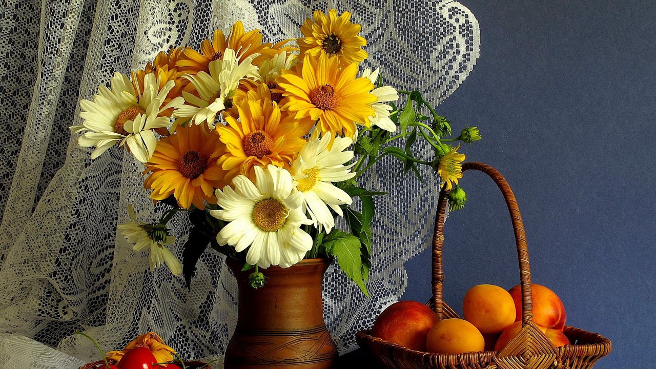 Wallpaper still, peaches, bouquet, gerbera, basket