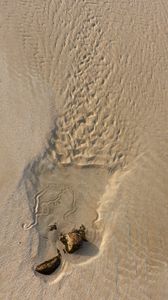 Preview wallpaper stone, sand, beach