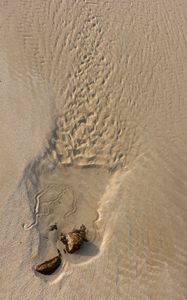 Preview wallpaper stone, sand, beach
