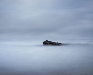 Preview wallpaper stone, water, fog, minimalism