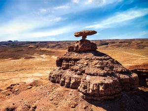 Preview wallpaper stones, balance, dessert