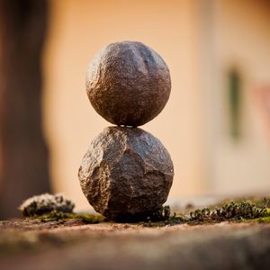 Preview wallpaper stones, balls, moss, close-up