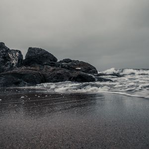 Preview wallpaper stones, beach, waves, sea, sand