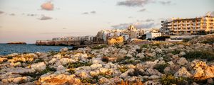 Preview wallpaper stones, buildings, sunlight, city