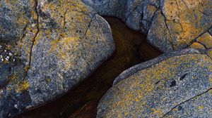 Preview wallpaper stones, cranny, water, relief