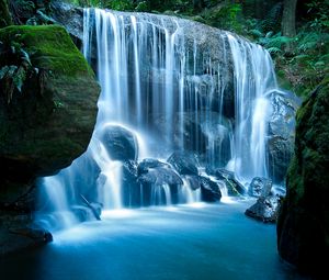 Preview wallpaper stones, falls, moss, evening