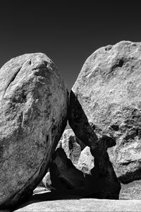 Preview wallpaper stones, gorge, black and white