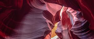 Preview wallpaper stones, gorge, pink, rays