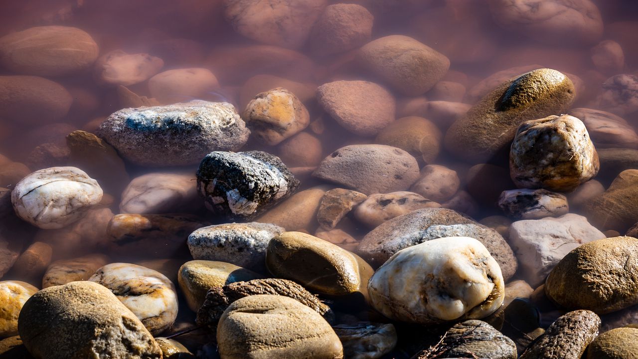 Wallpaper stones, pebbles, water, macro