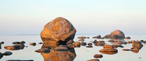 Preview wallpaper stones, reflection, water, lake