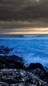 Preview wallpaper stones, rocks, surf, spray, sea