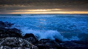 Preview wallpaper stones, rocks, surf, spray, sea