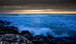 Preview wallpaper stones, rocks, surf, spray, sea