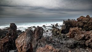 Preview wallpaper stones, sea, horizon, landscape, nature