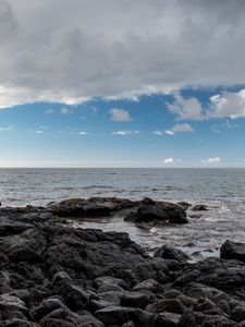 Preview wallpaper stones, sea, horizon, landscape, nature, sky