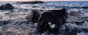 Preview wallpaper stones, sea, horizon, ice, coast