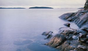 Preview wallpaper stones, sea, horizon, island