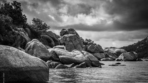 Preview wallpaper stones, sea, nature, black and white