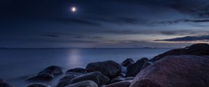 Preview wallpaper stones, sea, night, moon, light