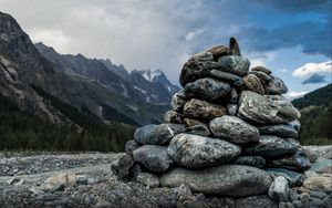 Preview wallpaper stones, shape, sky, clouds