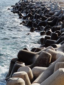 Preview wallpaper stones, shapes, sea, splashes