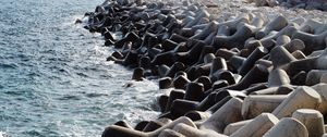 Preview wallpaper stones, shapes, sea, splashes