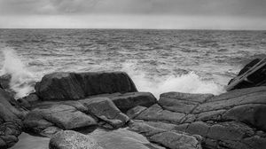 Preview wallpaper stones, shore, sea, waves, splashes, black and white