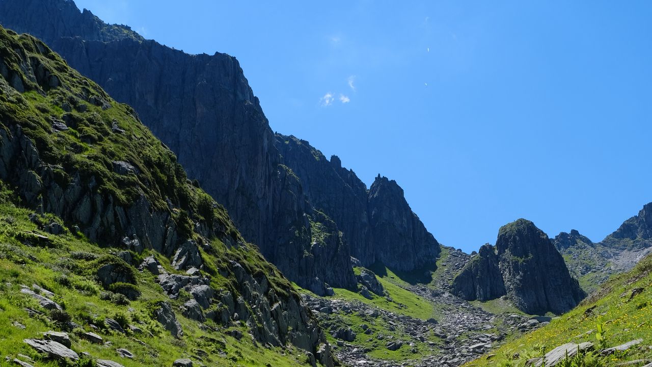 Wallpaper stones, slope, rocks, relief, grass hd, picture, image