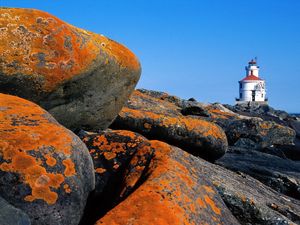 Preview wallpaper stones, stains, coast, beacon, sea