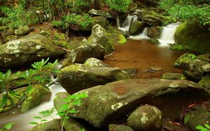 Preview wallpaper stones, stream, moss, greens