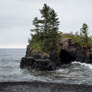 Preview wallpaper stones, trees, sea, pebbles, nature