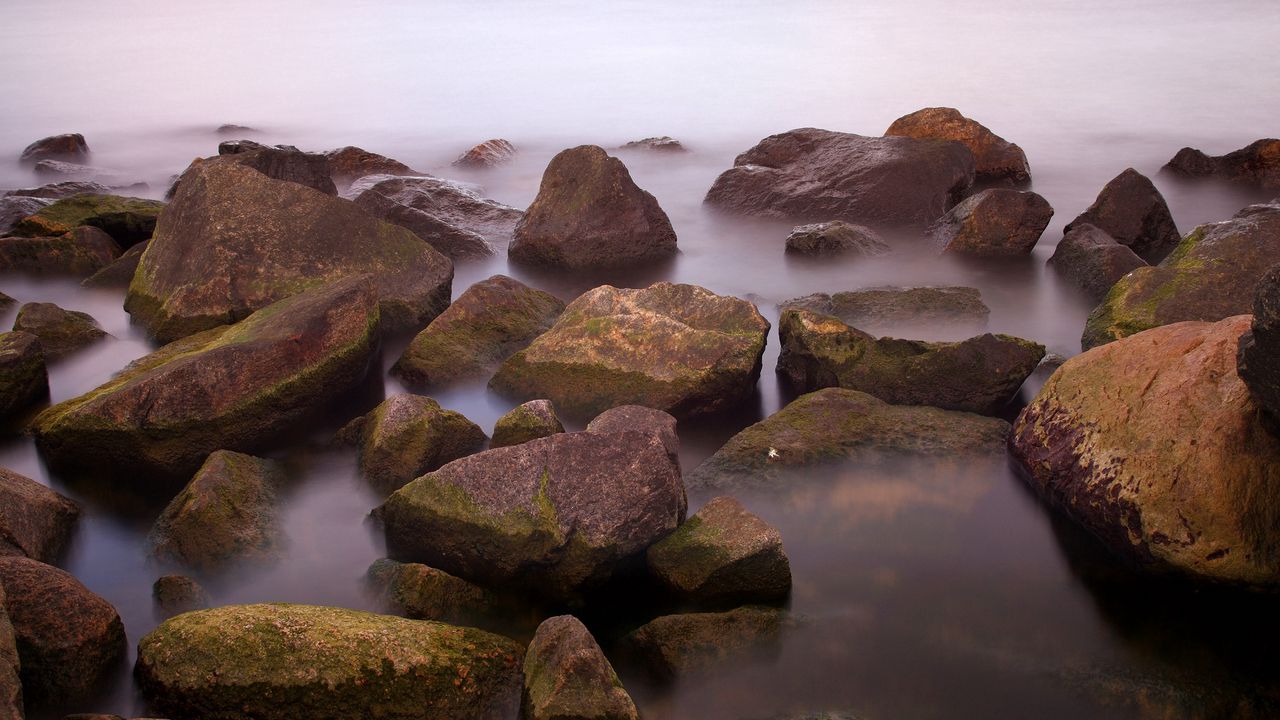 Wallpaper stones, water, sharp, fog