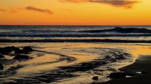Preview wallpaper stones, water, sunset, horizon