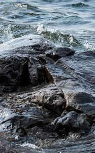 Preview wallpaper stones, water, waves, lake, splashes
