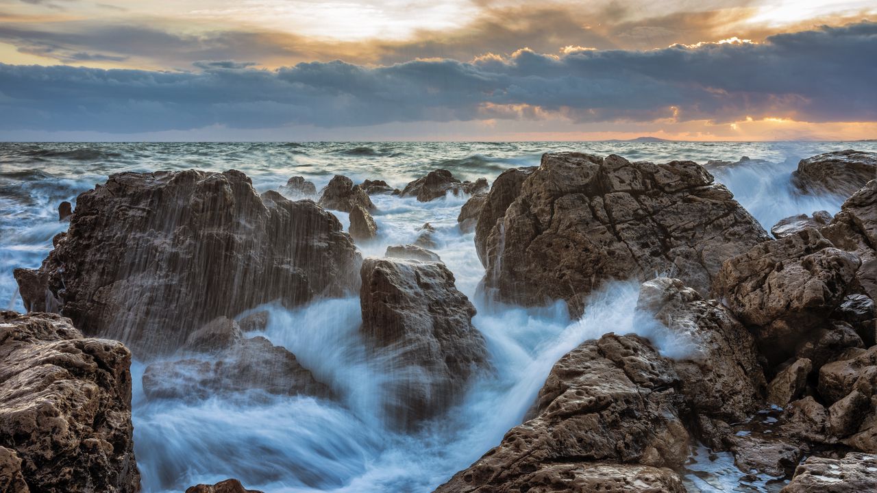 Wallpaper storm, waves, rocks, water